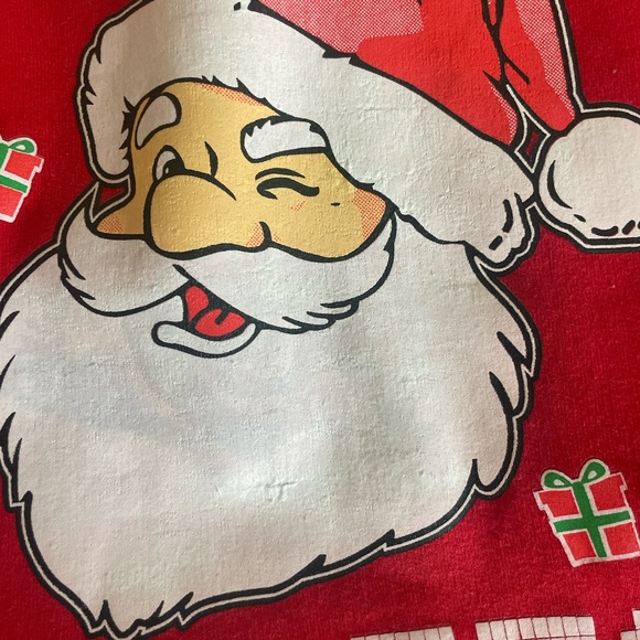 GILDAN "ASK YOUR MOM IF I"M REAL" XMAS  SANTA SWEATSHIRT LARGE - Picture 3 of 10